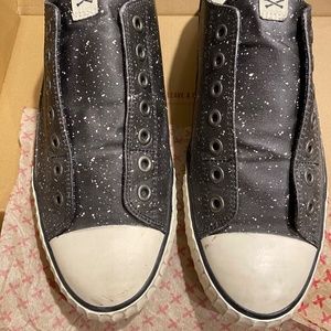 John Varvatos Coated Black/White Splatter Low Top Sneaker WITH box and laces